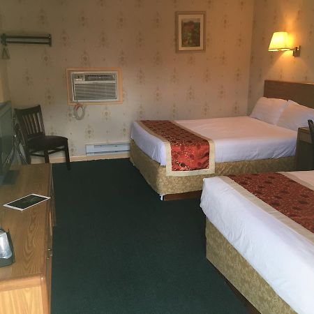Motel 88 Онионта Екстериор снимка