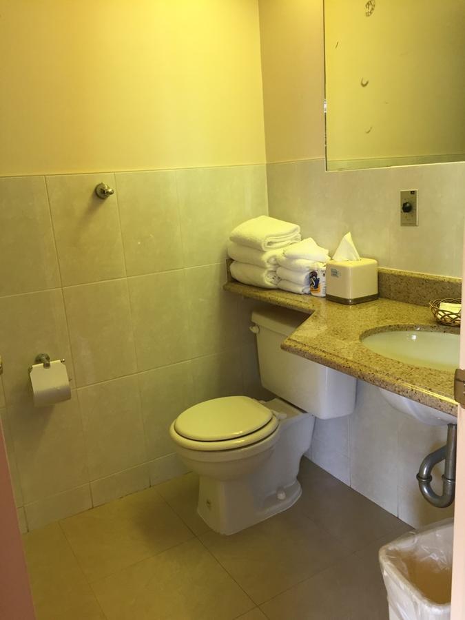 Motel 88 Онионта Екстериор снимка